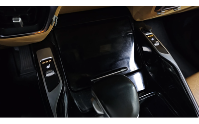 Kia Sorento 4th Generation Diesel 2.2 Trendy - автомобили, коли, обяви за нови и употребявани 15