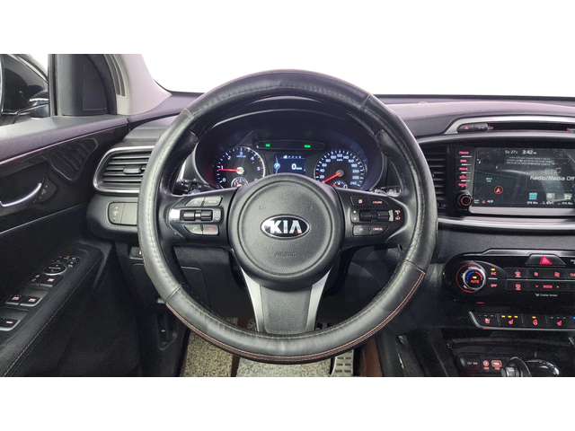 Kia Sorento All New Diesel 2.2 4WD Noblesse - автомобили, коли, обяви за нови и употребявани 12
