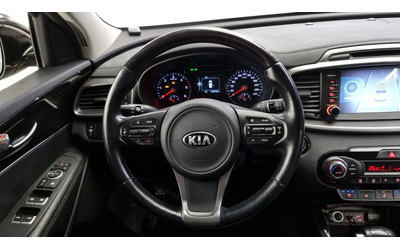 Kia Sorento Diesel 2.2 4WD Prestige - автомобили, коли, обяви за нови и употребявани 12