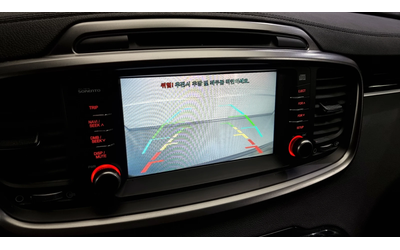 Kia Sorento Diesel 2.2 4WD Prestige - автомобили, коли, обяви за нови и употребявани 15