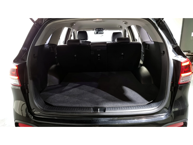 Kia Sorento Diesel 2.2 4WD Prestige - автомобили, коли, обяви за нови и употребявани 16