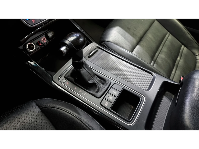 Kia Sorento Diesel 2.2 4WD Prestige - автомобили, коли, обяви за нови и употребявани 8