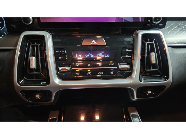 KIA Sorento - автомобили, коли, обяви за нови и употребявани 12