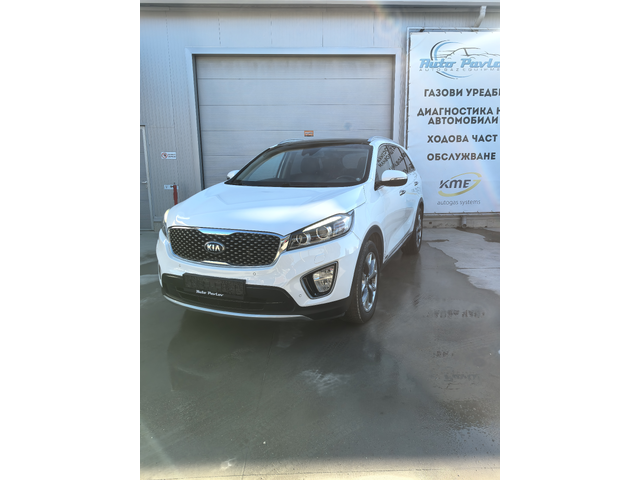 Kia Sorento 2.2 CRDI 4X4 - автомобили, коли, обяви за нови и употребявани 2