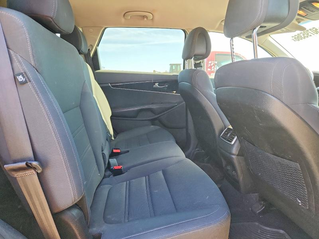 Kia Sorento 2.4L 4 ALL WHEEL DRIVE - автомобили, коли, обяви за нови и употребявани 10