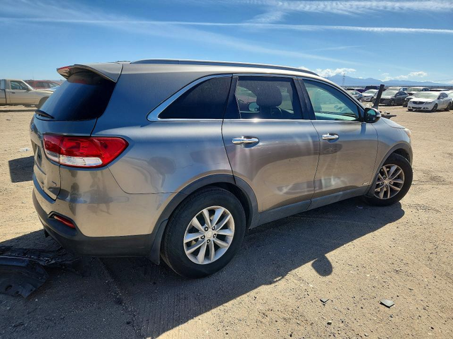 Kia Sorento 2.4L 4 ALL WHEEL DRIVE - автомобили, коли, обяви за нови и употребявани 2