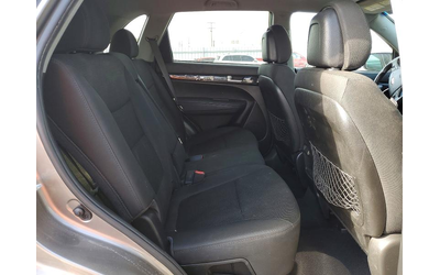 Kia Sorento 2.4L 4 FRONT WHEEL DRIVE - автомобили, коли, обяви за нови и употребявани 10