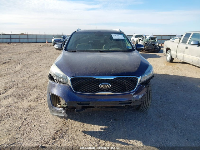 Kia Sorento 2.4L I-4 DI, DOHC, VVT, 185HP All Wheel Drive - автомобили, коли, обяви за нови и употребявани 11