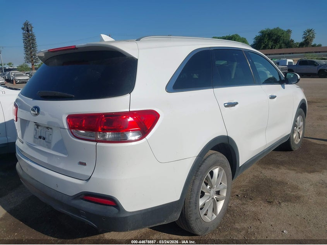 Kia Sorento 2.4L I-4 DI, DOHC, VVT, 185HP Front Wheel Drive - автомобили, коли, обяви за нови и употребявани 3