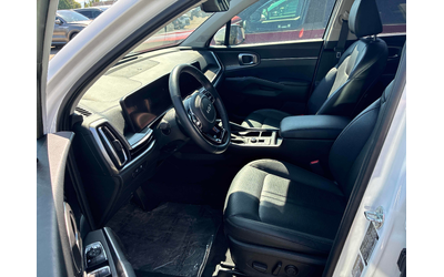 kia-sorento-2-5l-4cyl-awd - 4