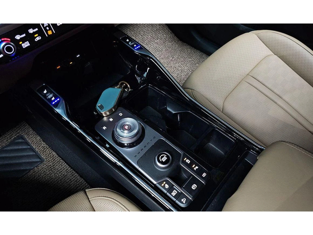 Kia Sorento Gasoline 2.5T 2WD Noblesse - автомобили, коли, обяви за нови и употребявани 8