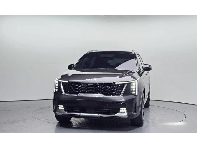 Kia Sorento Diesel 2.2 2WD Signature - автомобили, коли, обяви за нови и употребявани 2