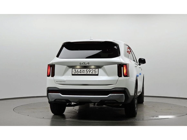 Kia Sorento Diesel 2.2 2WD Prestige - автомобили, коли, обяви за нови и употребявани 3