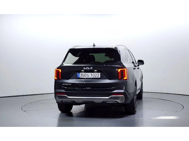 Kia Sorento Gasoline 2.5T 2WD Signature - автомобили, коли, обяви за нови и употребявани 3