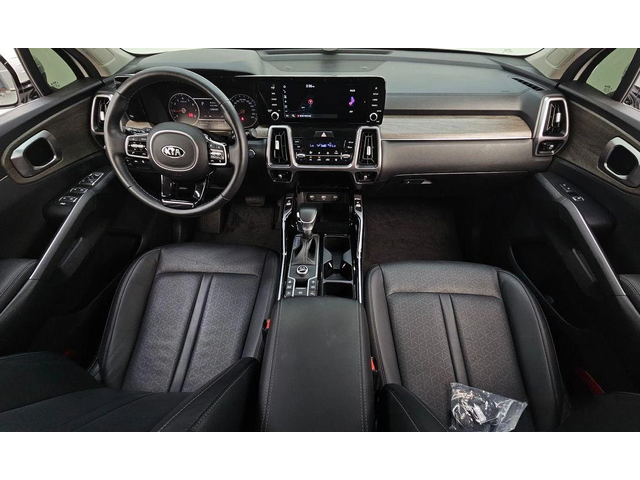 Kia Sorento Gasoline 2.5T 2WD Trendy - автомобили, коли, обяви за нови и употребявани 6