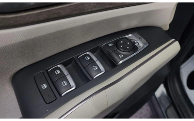 Kia Sorento HEV 1.6 4WD Prestige * НАЙ-ДОБРА ЦЕНА В БЪЛГАРИЯ* - автомобили, коли, обяви за нови и употребявани 13