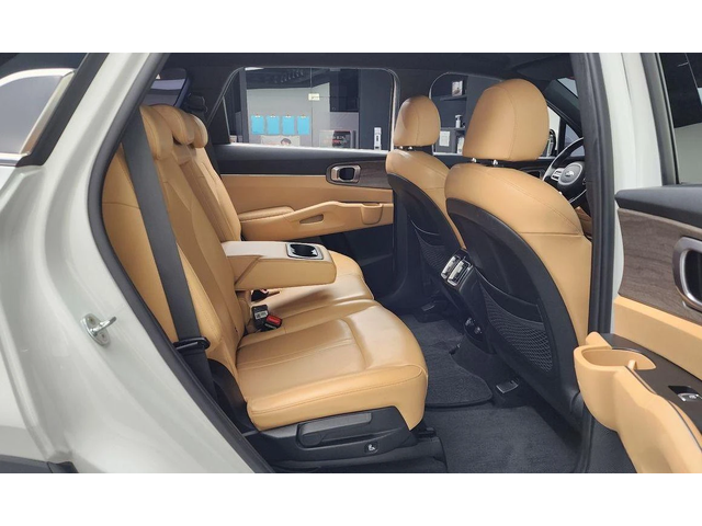 Kia Sorento Diesel 2.2 2WD Trendy * НАЙ-ДОБРА ЦЕНА В БЪЛГАРИЯ* - автомобили, коли, обяви за нови и употребявани 11