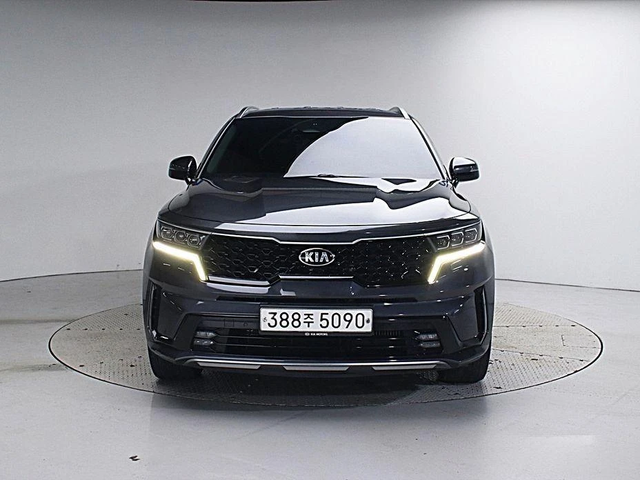 Kia Sorento Diesel 2.2 4WD Prestige - автомобили, коли, обяви за нови и употребявани 2