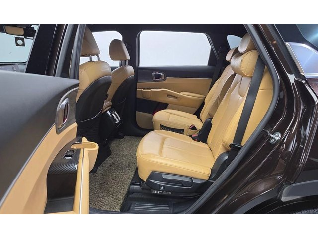 Kia Sorento Diesel 2.2 2WD Prestige - автомобили, коли, обяви за нови и употребявани 11