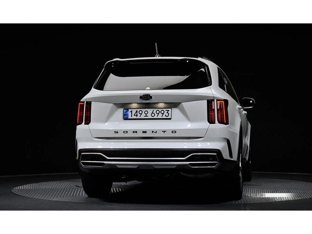 Kia Sorento Diesel 2.2 2WD Prestige - автомобили, коли, обяви за нови и употребявани 3