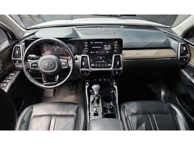 Kia Sorento Diesel 2.2 2WD Prestige - автомобили, коли, обяви за нови и употребявани 6