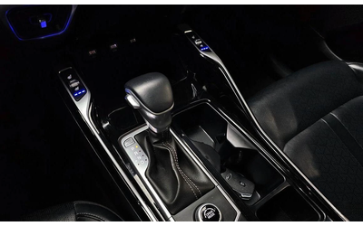 Kia Sorento Diesel 2.2 2WD Prestige - автомобили, коли, обяви за нови и употребявани 8