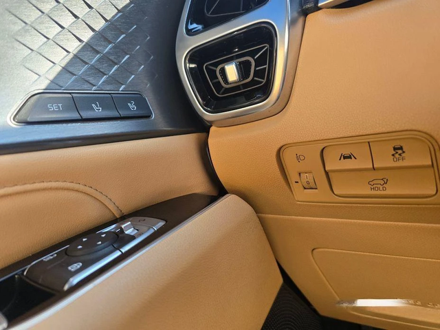 Kia Sorento Diesel 2.2 2WD * НАЙ-ДОБРА ЦЕНА В БЪЛГАРИЯ* - автомобили, коли, обяви за нови и употребявани 10