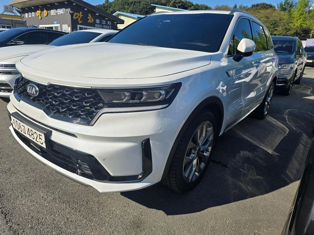 Kia Sorento Diesel 2.2 2WD * НАЙ-ДОБРА ЦЕНА В БЪЛГАРИЯ* - автомобили, коли, обяви за нови и употребявани 2