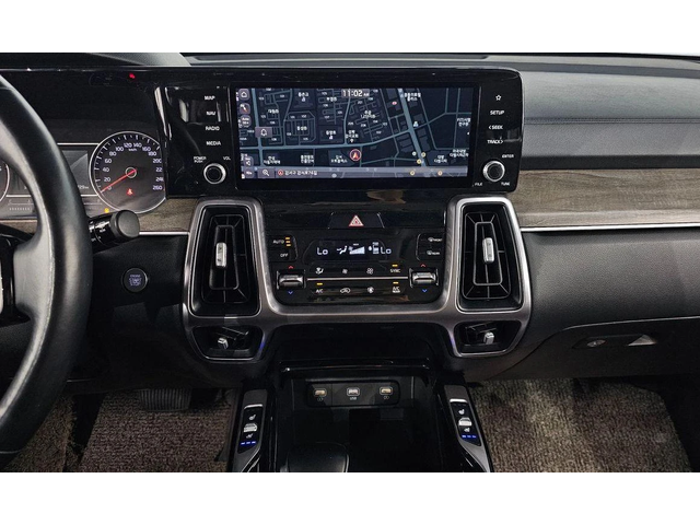 Kia Sorento Diesel 2.2 2WD * НАЙ-ДОБРА ЦЕНА В БЪЛГАРИЯ* - автомобили, коли, обяви за нови и употребявани 13