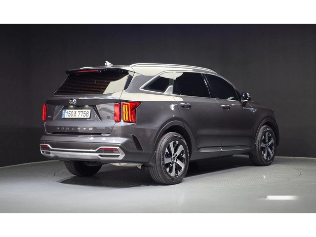 Kia Sorento Diesel 2.2 4WD * НАЙ-ДОБРА ЦЕНА В БЪЛГАРИЯ* - автомобили, коли, обяви за нови и употребявани 1