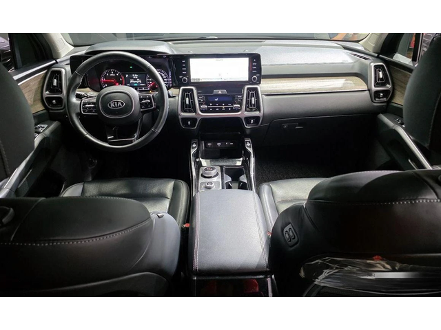 Kia Sorento Diesel 2.2 4WD * НАЙ-ДОБРА ЦЕНА В БЪЛГАРИЯ* - автомобили, коли, обяви за нови и употребявани 6