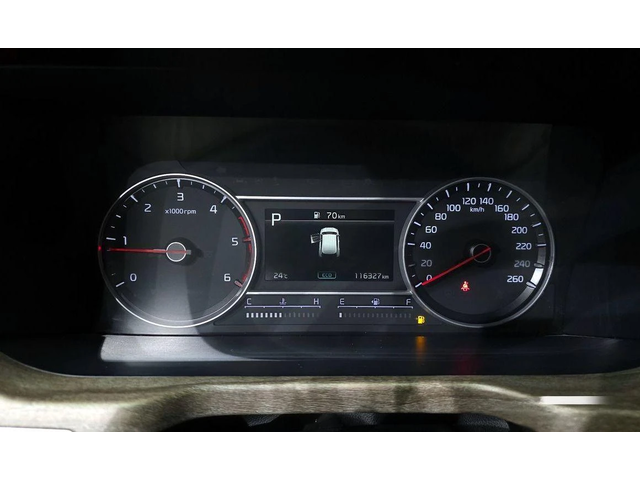 Kia Sorento Diesel 2.2 4WD * НАЙ-ДОБРА ЦЕНА В БЪЛГАРИЯ* - автомобили, коли, обяви за нови и употребявани 7