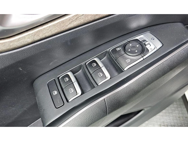 Kia Sorento Diesel 2.2 2WD * НАЙ-ДОБРА ЦЕНА В БЪЛГАРИЯ* - автомобили, коли, обяви за нови и употребявани 10