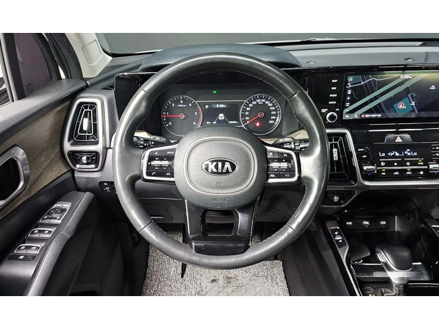 Kia Sorento Diesel 2.2 2WD * НАЙ-ДОБРА ЦЕНА В БЪЛГАРИЯ* - автомобили, коли, обяви за нови и употребявани 12