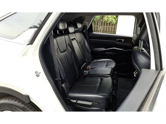 Kia Sorento Diesel 2.2 2WD * НАЙ-ДОБРА ЦЕНА В БЪЛГАРИЯ* - автомобили, коли, обяви за нови и употребявани 11