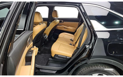 Kia Sorento - автомобили, коли, обяви за нови и употребявани 10
