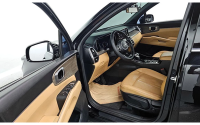 Kia Sorento - автомобили, коли, обяви за нови и употребявани 9