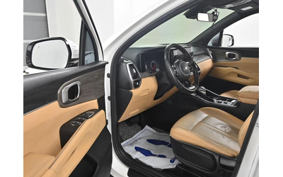 Kia Sorento - автомобили, коли, обяви за нови и употребявани 10