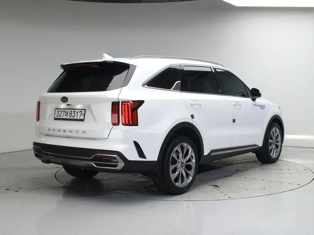 Kia Sorento - автомобили, коли, обяви за нови и употребявани 1