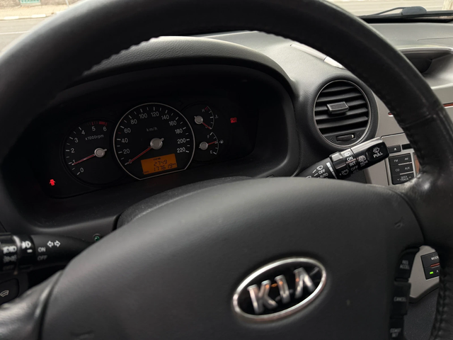 Kia Sorento 2.5 DIESEL EX LUXURY  AUSTRIA - автомобили, коли, обяви за нови и употребявани 8