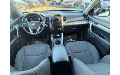 Kia Sorento 2.4i - автомобили, коли, обяви за нови и употребявани 10