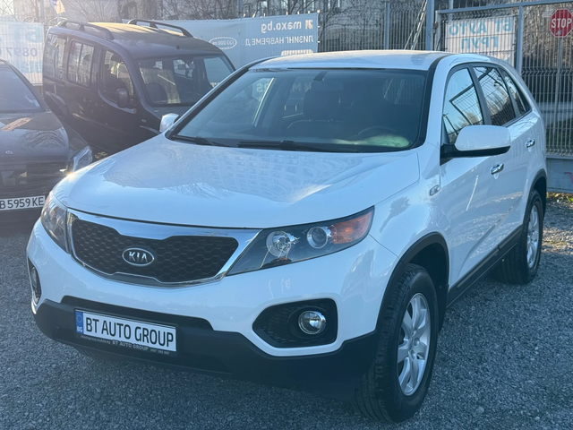 Kia Sorento 2.4i - автомобили, коли, обяви за нови и употребявани 1