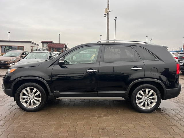 Kia Sorento 2.2CRDI 4WD AVTOMAT/NAVI/KAMERA/KOJA EURO 5 - автомобили, коли, обяви за нови и употребявани 8
