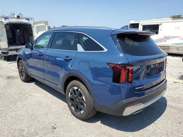 Kia Sorento S / ДИСТРОНИК / КОЖЕН САЛОН / ПОДГРЕВИ / ПАНОРАМА - автомобили, коли, обяви за нови и употребявани 3