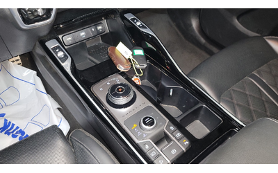 KIA Sorento - автомобили, коли, обяви за нови и употребявани 16