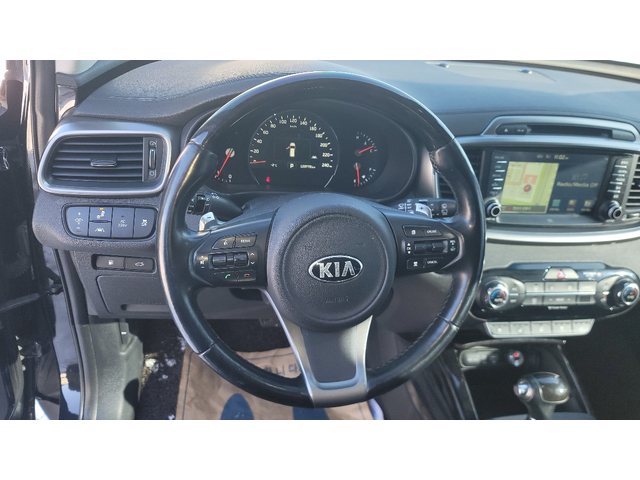 KIA SORENTO - автомобили, коли, обяви за нови и употребявани 11