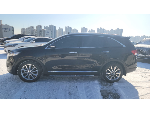 KIA SORENTO - автомобили, коли, обяви за нови и употребявани 7