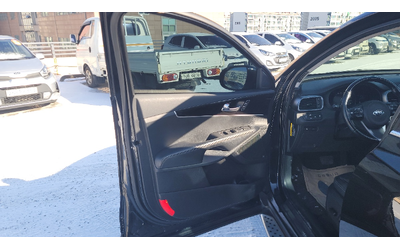 KIA SORENTO - автомобили, коли, обяви за нови и употребявани 8