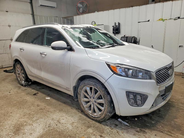 Kia Sorento 3.3L 6 ALL WHEEL DRIVE - автомобили, коли, обяви за нови и употребявани 4