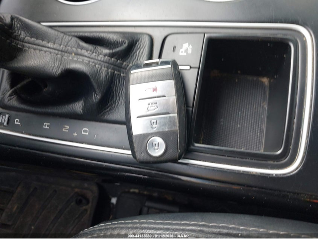 Kia Sorento 3.3L V-6 DI, DOHC, VVT, 290HP Front Wheel Drive - автомобили, коли, обяви за нови и употребявани 10